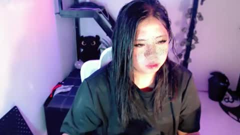 Snapshot of harley_nasty chatting on 05/06/26, 10:48 Harley online show from 05/06/26, 10:48