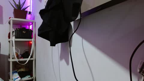 Snapshot of harley_quinnn111 chatting on 12/12/24, 08:53 harley_quinnn111 online show from 12/12/24, 08:53