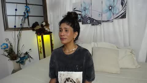 harley_quinns1 online show from 01/05/25, 09:57