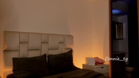 Snapshot of harley_sweett chatting on 01/29/25, 09:28 online show from 01/29/25, 09:28