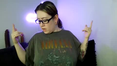 Snapshot of harleydem0n666 chatting on 02/10/26, 08:02 Harley Demon online show from 02/10/26, 08:02