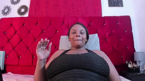 Snapshot of harleyevaans chatting on 03/11/25, 10:20 Harley Evaans online show from 03/11/25, 10:20