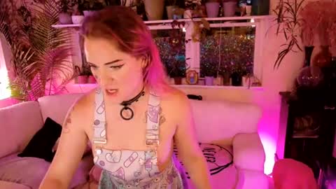 Snapshot of harleylockhart chatting on 07/13/26, 04:26 Harley Lockhart online show from 07/13/26, 04:26
