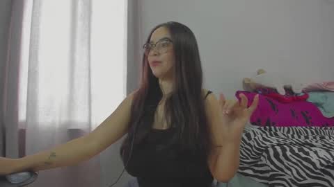 Natii  online show from 10/08/25, 08:17