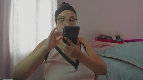 Natii  online show from 10/12/25, 04:39