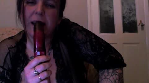 Snapshot of harleyslut6969 chatting on 01/11/26, 10:48 Harleyslut online show from 01/11/26, 10:48