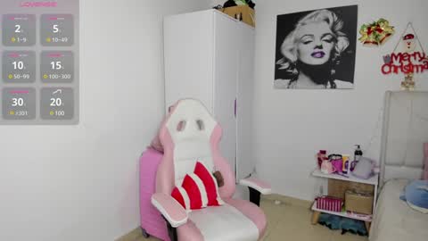 vanessa online show from 12/22/24, 08:58