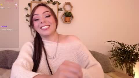 Snapshot of harmonyy01 chatting on 12/23/24, 04:33 Harmony Please help me to reach 100 thumbs up online show from 12/23/24, 04:33