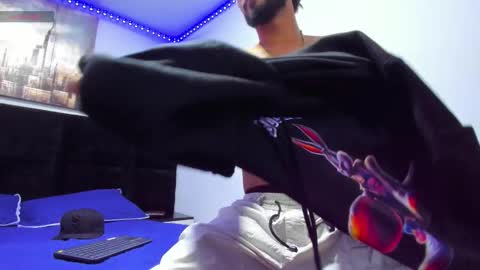 harold_999 online show from 10/14/25, 06:36