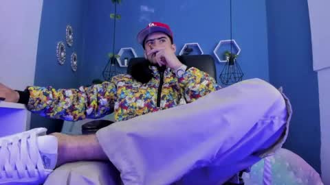 harold_999 online show from 06/09/26, 04:02