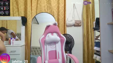 harperzoe online show from 10/20/25, 11:38