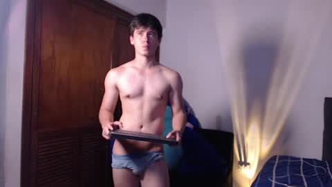 Sebastian online show from 04/06/26, 11:27