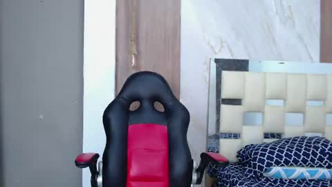 Snapshot of harry_jhonsonn chatting on 06/29/26, 11:16 Harry online show from 06/29/26, 11:16