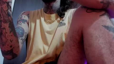 Snapshot of harry_reems_ chatting on 11/06/25, 05:58 OMAR online show from 11/06/25, 05:58