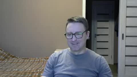 Snapshot of harrysnake chatting on 12/27/24, 06:46 HarrySnake online show from 12/27/24, 06:46