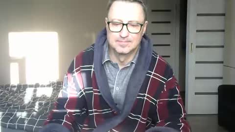 Snapshot of harrysnake chatting on 02/17/25, 06:31 HarrySnake online show from 02/17/25, 06:31