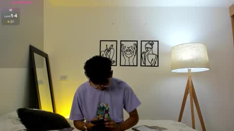 Snapshot of harrytwink18 chatting on 01/10/26, 05:58 HARRY online show from 01/10/26, 05:58