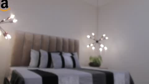 Snapshot of harryy_joness chatting on 12/27/24, 08:39 Harry Jones online show from 12/27/24, 08:39