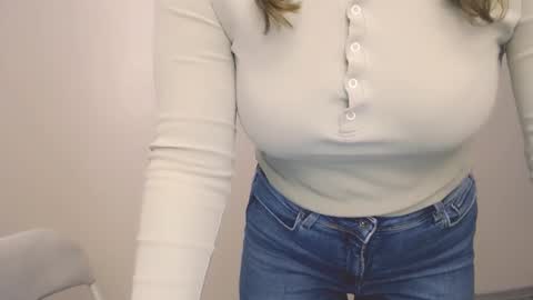 Snapshot of hartfoxx chatting on 01/31/26, 10:08 hartfoxx online show from 01/31/26, 10:08