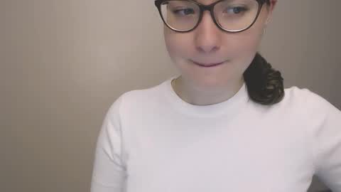 Snapshot of hartfoxx chatting on 02/21/26, 11:50 hartfoxx online show from 02/21/26, 11:50