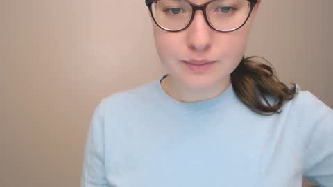 Snapshot of hartfoxx chatting on 03/01/26, 09:39 hartfoxx online show from 03/01/26, 09:39