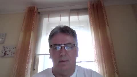 hartl67 online show from 12/18/25, 02:45