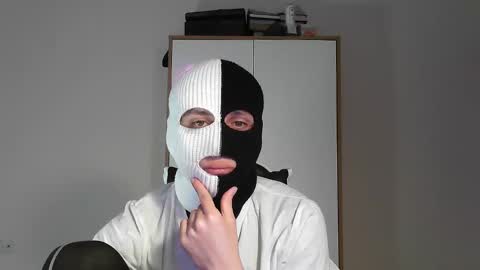 Two-Face online show from 04/08/26, 09:37