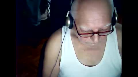 hasan online show from 10/31/25, 06:20