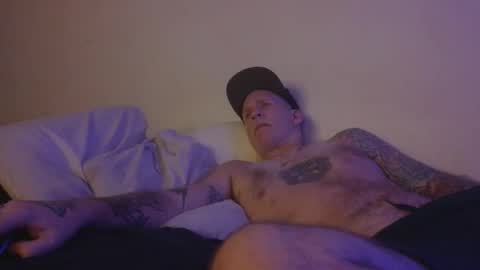 Snapshot of hashtagcloudp0rn chatting on 02/25/26, 06:01 hashtagcloudp0rn online show from 02/25/26, 06:01