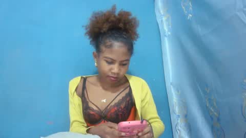 Snapshot of hasleyinah chatting on 07/21/26, 09:39 hasleyinah online show from 07/21/26, 09:39