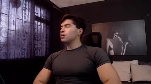 Snapshot of hat_guy01 chatting on 02/23/26, 08:39 hat_guy01 online show from 02/23/26, 08:39