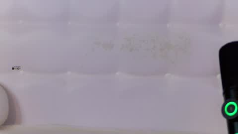 Anna online show from 02/02/25, 12:19