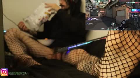 Snapshot of hatsumotokyoto chatting on 02/01/25, 03:30 More content 2 online show from 02/01/25, 03:30