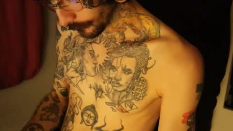 Snapshot of hatsumotokyoto chatting on 02/09/25, 03:22 More content 2 online show from 02/09/25, 03:22