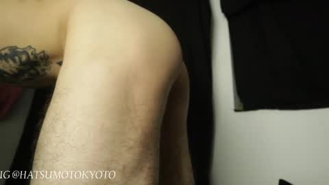 Snapshot of hatsumotokyoto chatting on 02/19/25, 02:55 More content 2 online show from 02/19/25, 02:55