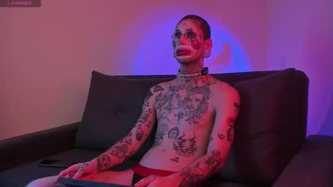 Snapshot of hatsumotokyoto chatting on 10/31/25, 06:20 More content 2 online show from 10/31/25, 06:20