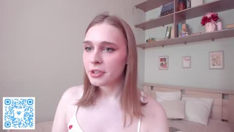 Mia online show from 03/29/26, 08:14