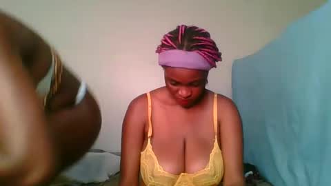 Snapshot of havanna_p chatting on 12/18/24, 06:21 Havanna online show from 12/18/24, 06:21