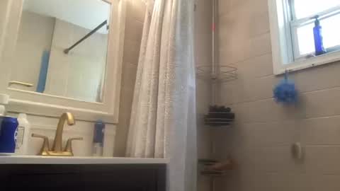 havingfun103 online show from 10/14/25, 05:03