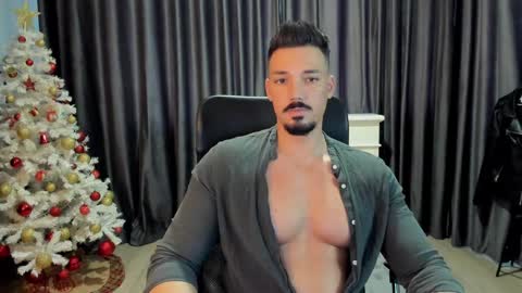 Snapshot of haydenspears chatting on 12/14/24, 10:45 HaydenSpears online show from 12/14/24, 10:45