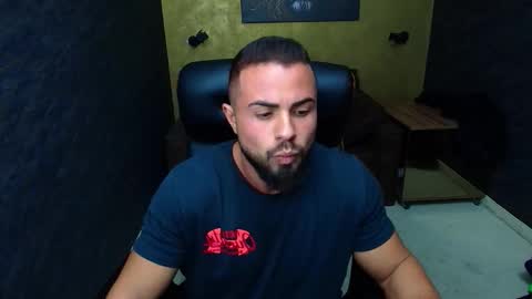 HayesWood online show from 10/19/25, 04:13