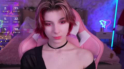 haylaamber online show from 12/22/24, 08:36