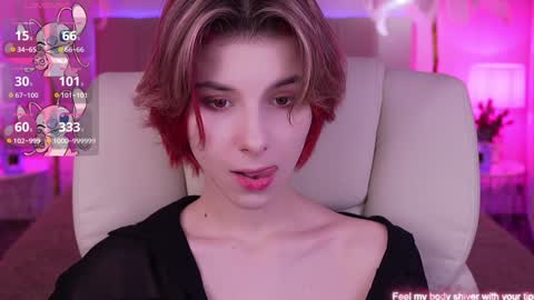 haylaamber online show from 12/25/24, 06:52