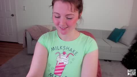 Snapshot of haylee_love chatting on 02/06/26, 03:00 Haylee Love online show from 02/06/26, 03:00