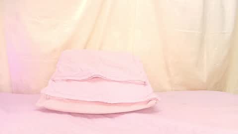 Snapshot of hazel_kataleya chatting on 01/12/25, 07:10 kataleya online show from 01/12/25, 07:10