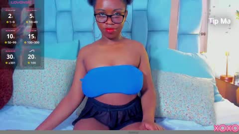 Snapshot of hazel_lanee chatting on 05/10/26, 09:53 hazel_lanee online show from 05/10/26, 09:53