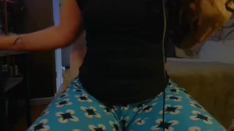 Hazel online show from 10/04/25, 03:54