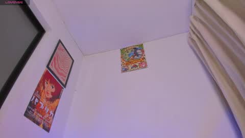 Snapshot of hazel_shy chatting on 05/13/26, 07:55 Im Hazel online show from 05/13/26, 07:55