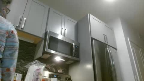 Hazel online show from 01/05/25, 11:12