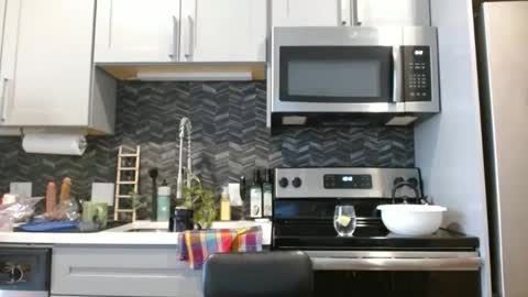 Hazel online show from 03/07/25, 04:11